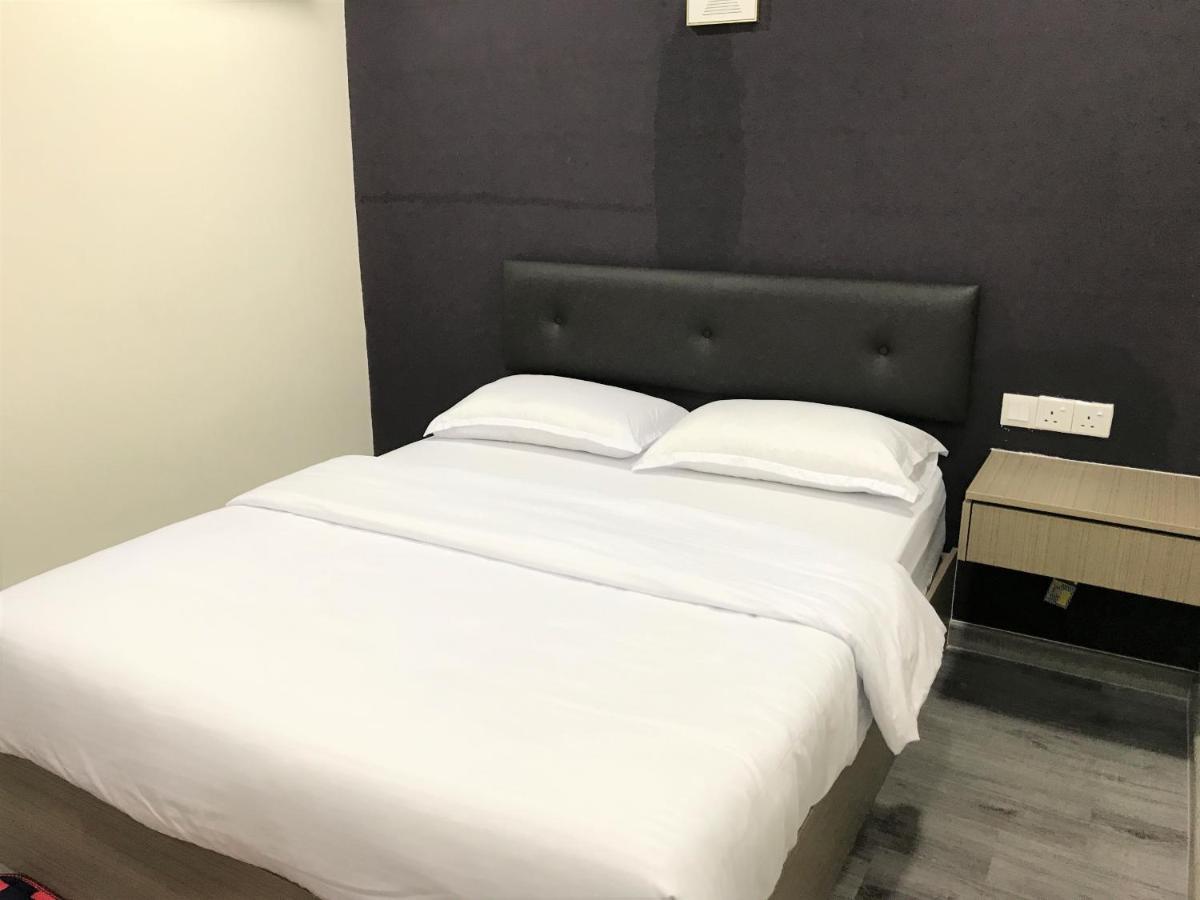 Oyo 90506 Z Stay Inn Hotel Simpang Renggam المظهر الخارجي الصورة