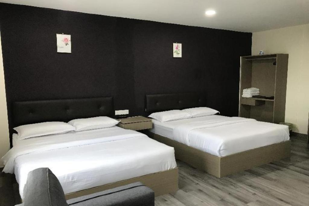 Oyo 90506 Z Stay Inn Hotel Simpang Renggam المظهر الخارجي الصورة